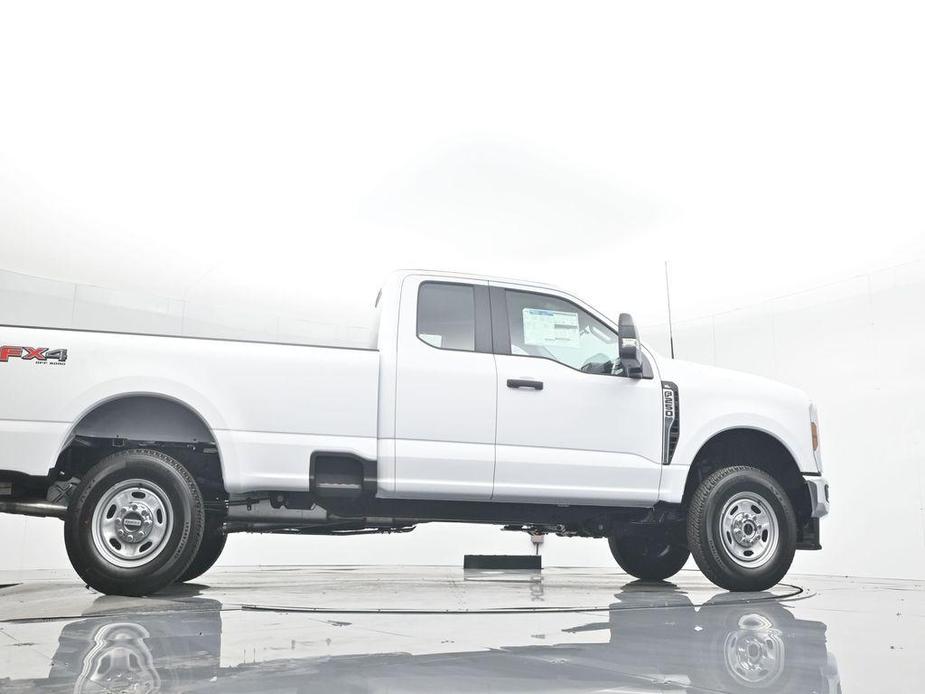 new 2024 Ford F-250 car, priced at $53,890