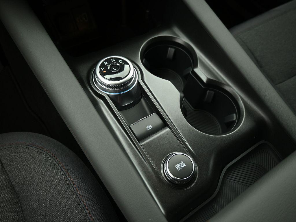 new 2025 Ford Explorer car, priced at $40,280