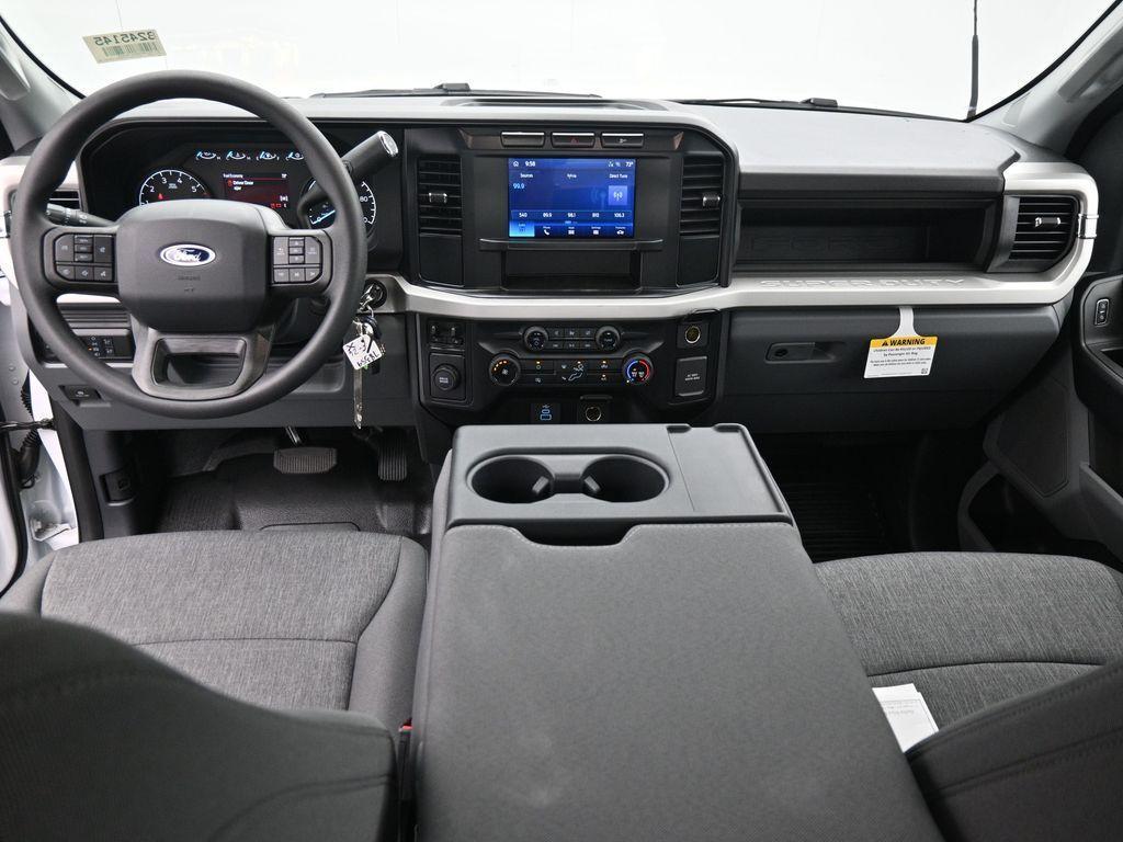 new 2024 Ford F-250 car, priced at $56,877