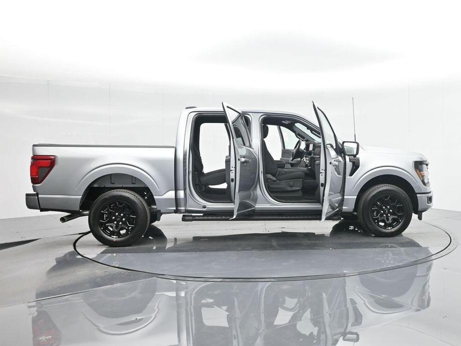 new 2024 Ford F-150 car, priced at $52,470