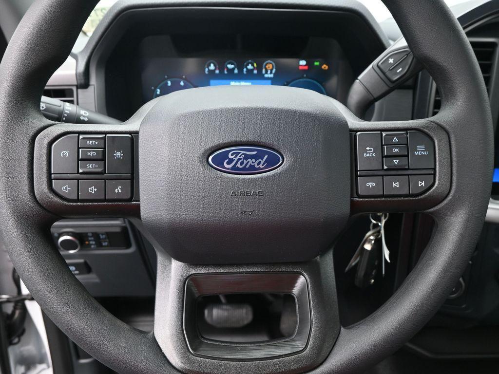 new 2025 Ford F-150 car, priced at $36,571