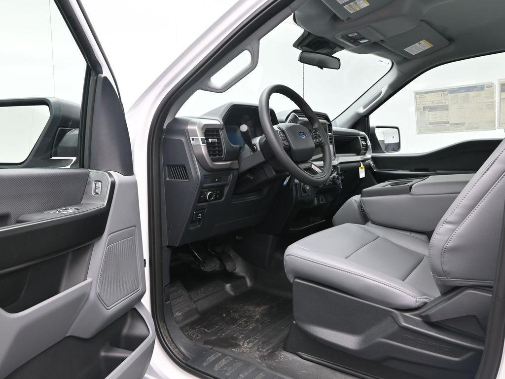 new 2025 Ford F-150 car, priced at $36,571