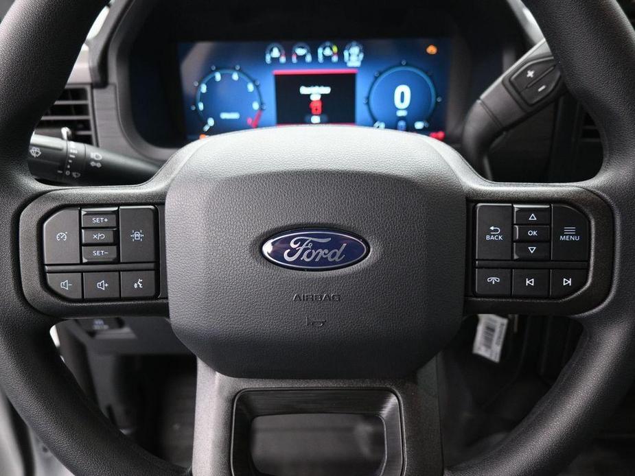 new 2024 Ford F-150 car, priced at $43,380