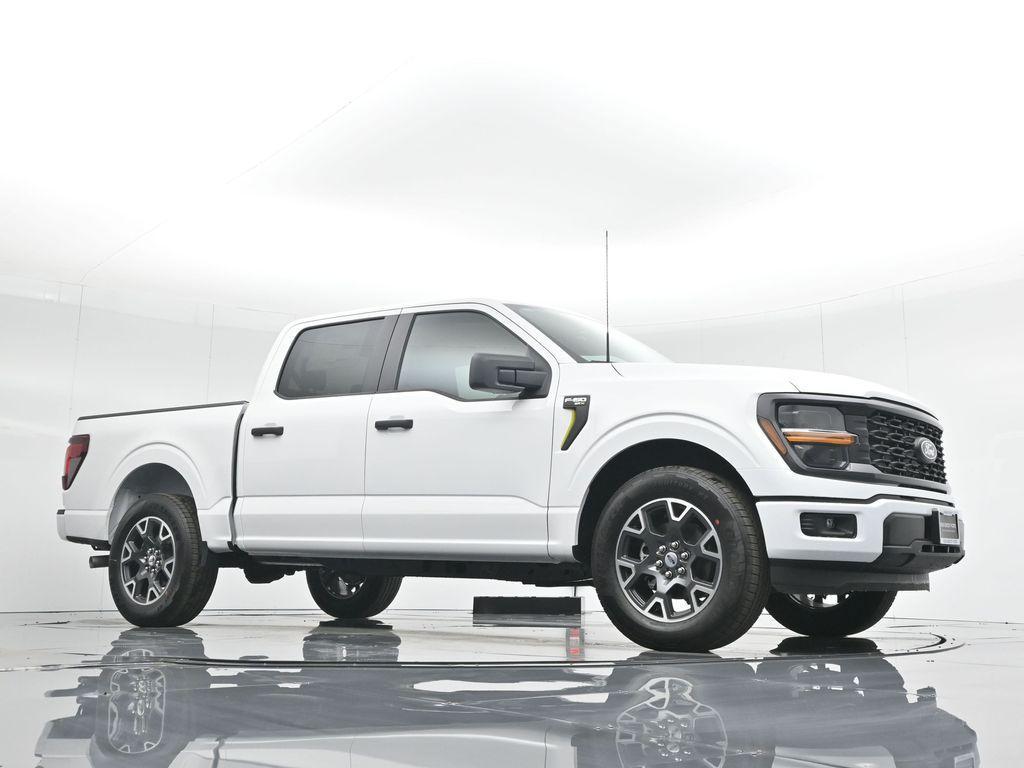 new 2025 Ford F-150 car, priced at $43,182