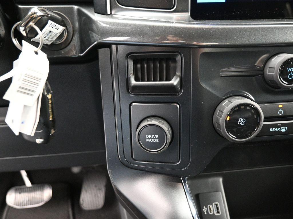 new 2025 Ford F-150 car, priced at $43,182