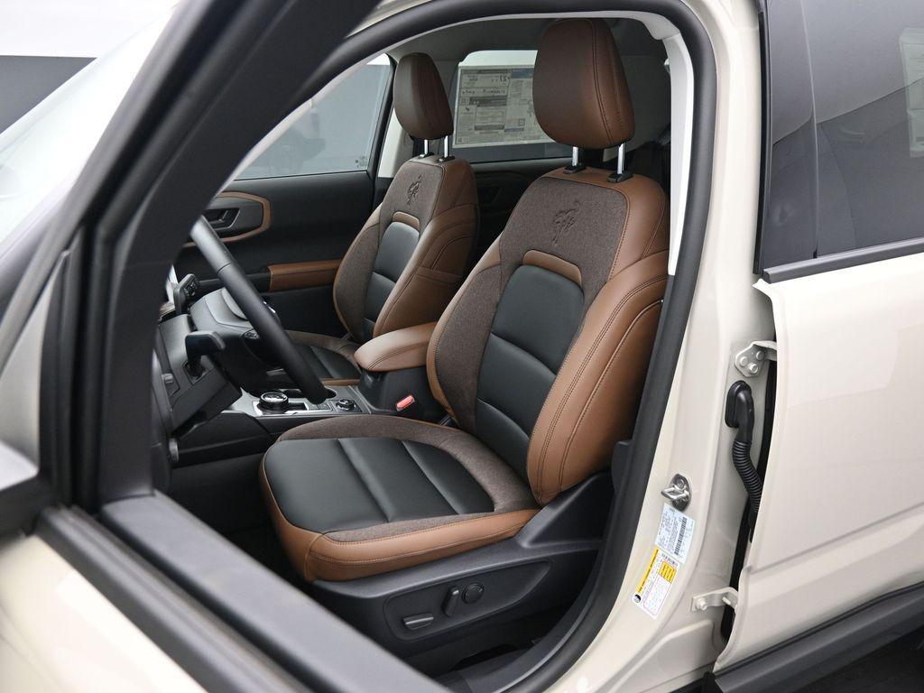 new 2025 Ford Bronco Sport car, priced at $37,610
