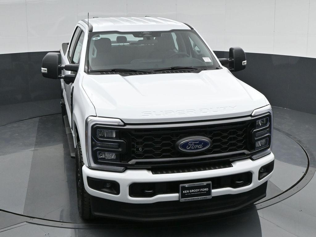 new 2024 Ford F-250 car, priced at $71,075