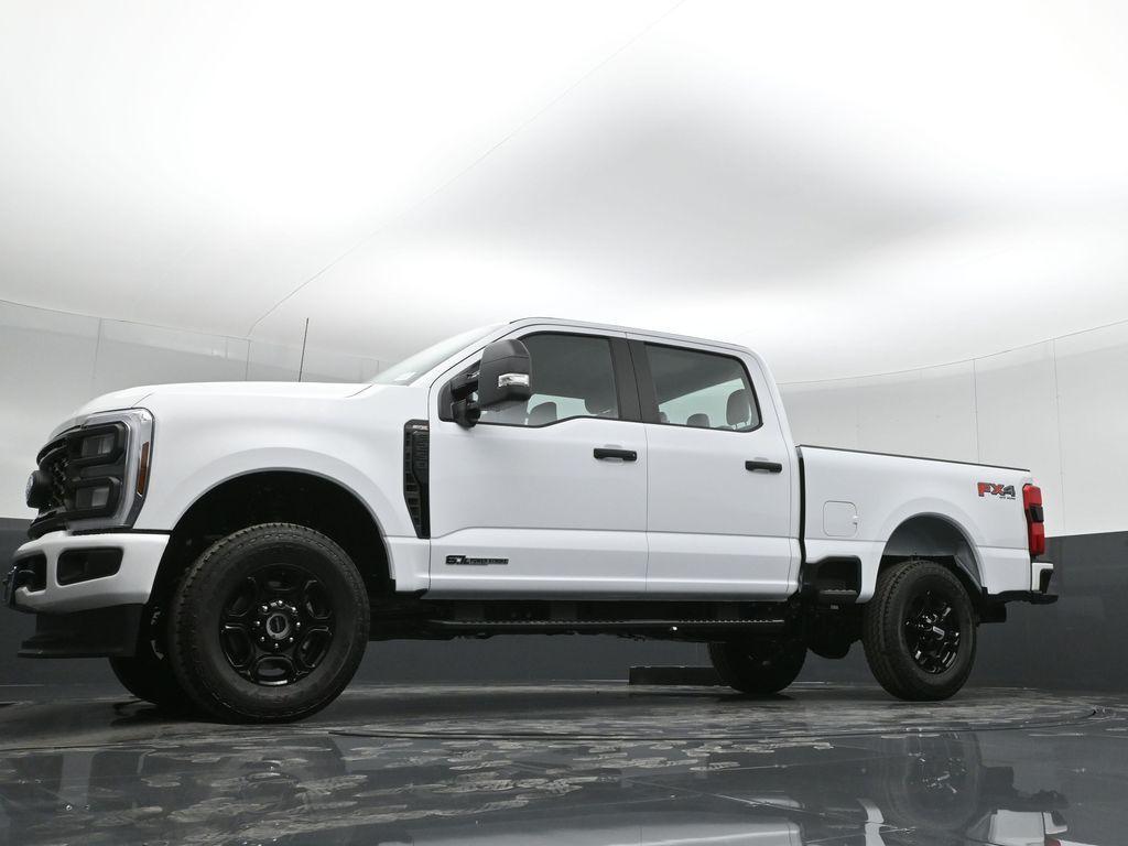 new 2024 Ford F-250 car, priced at $71,075