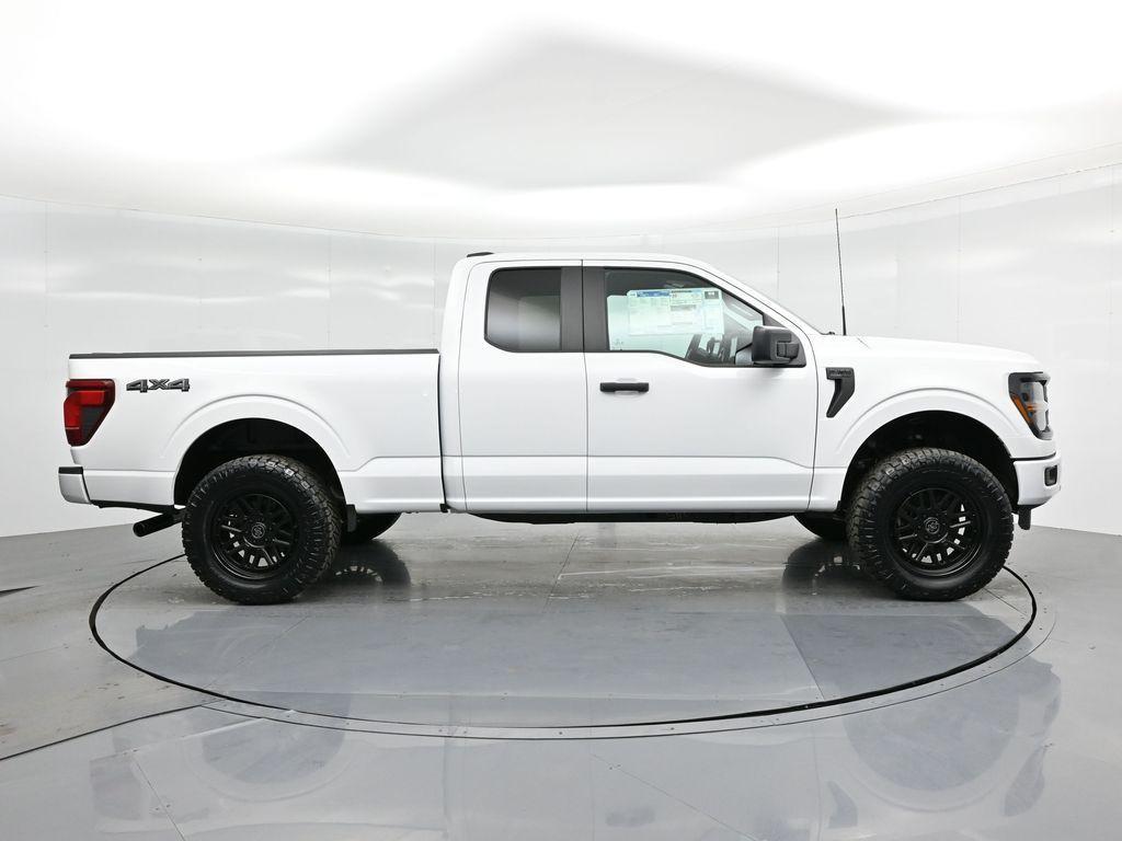 new 2024 Ford F-150 car, priced at $57,690