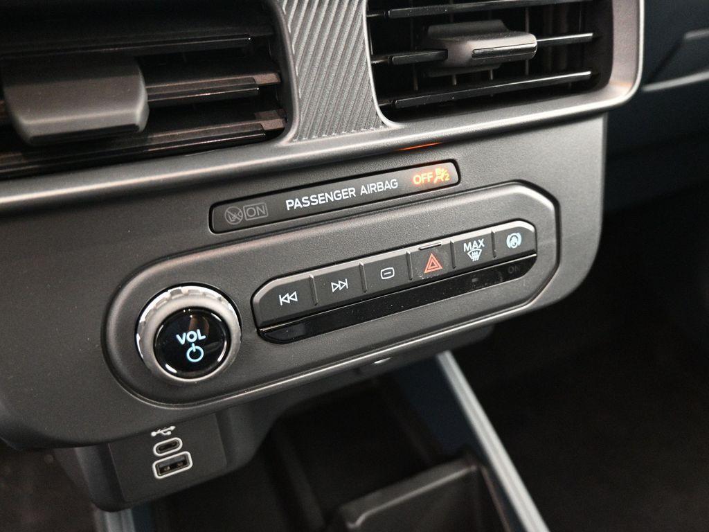 new 2025 Ford Maverick car, priced at $29,940