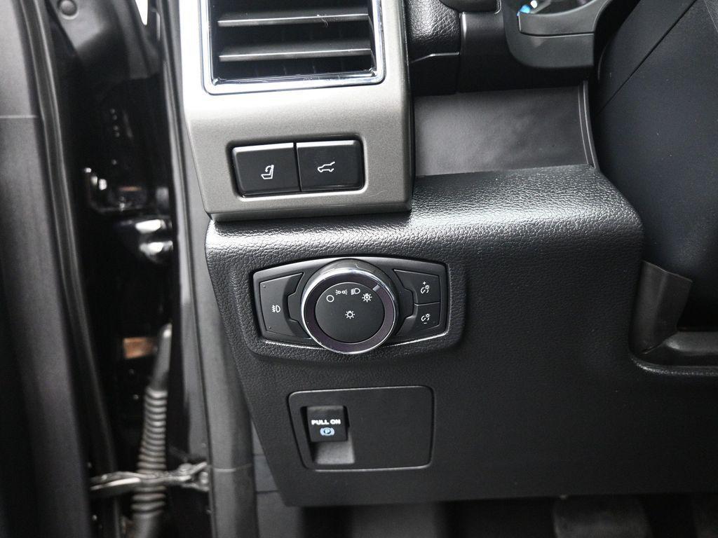 used 2021 Ford Expedition car, priced at $45,000