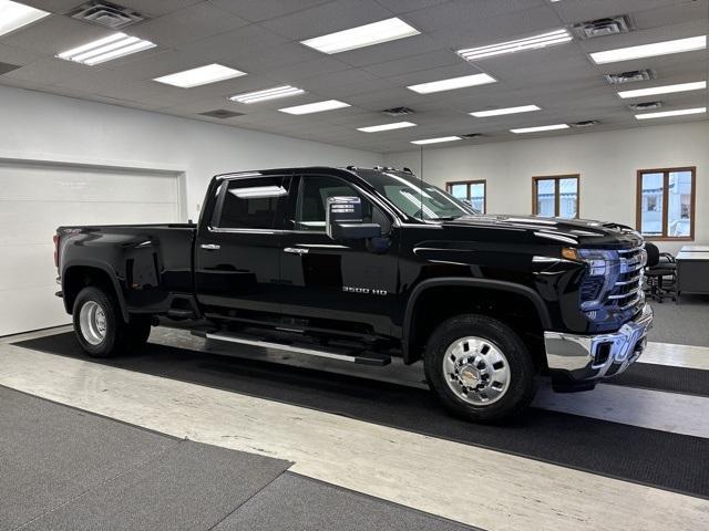 new 2025 Chevrolet Silverado 3500 car, priced at $86,915