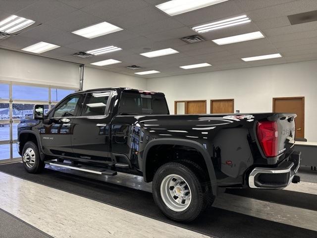 new 2025 Chevrolet Silverado 3500 car, priced at $86,915