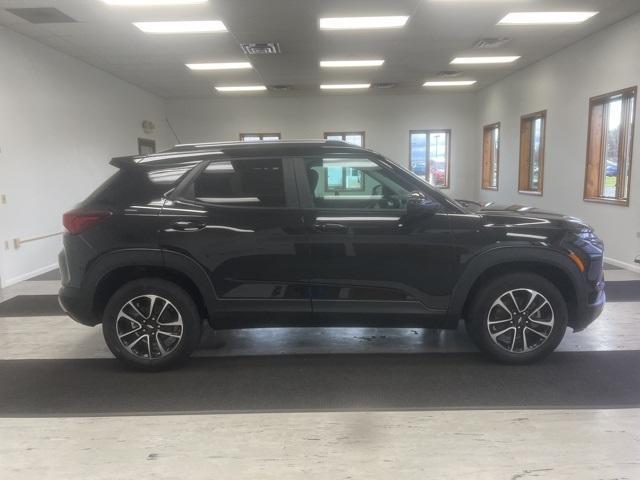 new 2024 Chevrolet TrailBlazer car, priced at $30,300