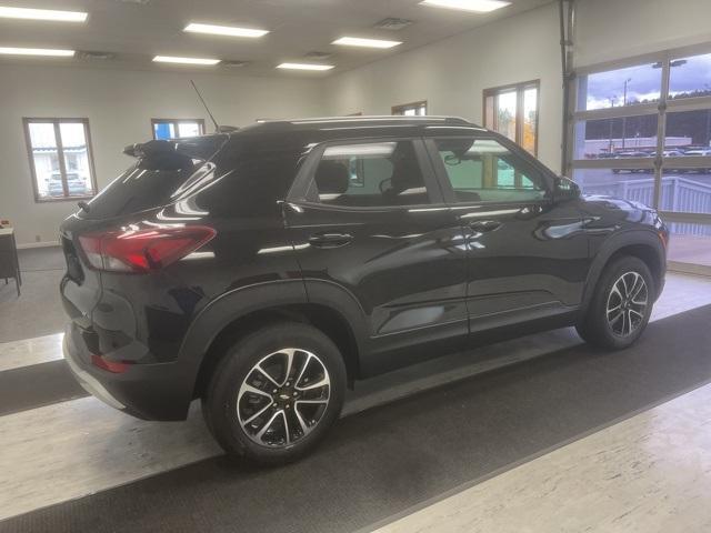 new 2024 Chevrolet TrailBlazer car, priced at $30,300