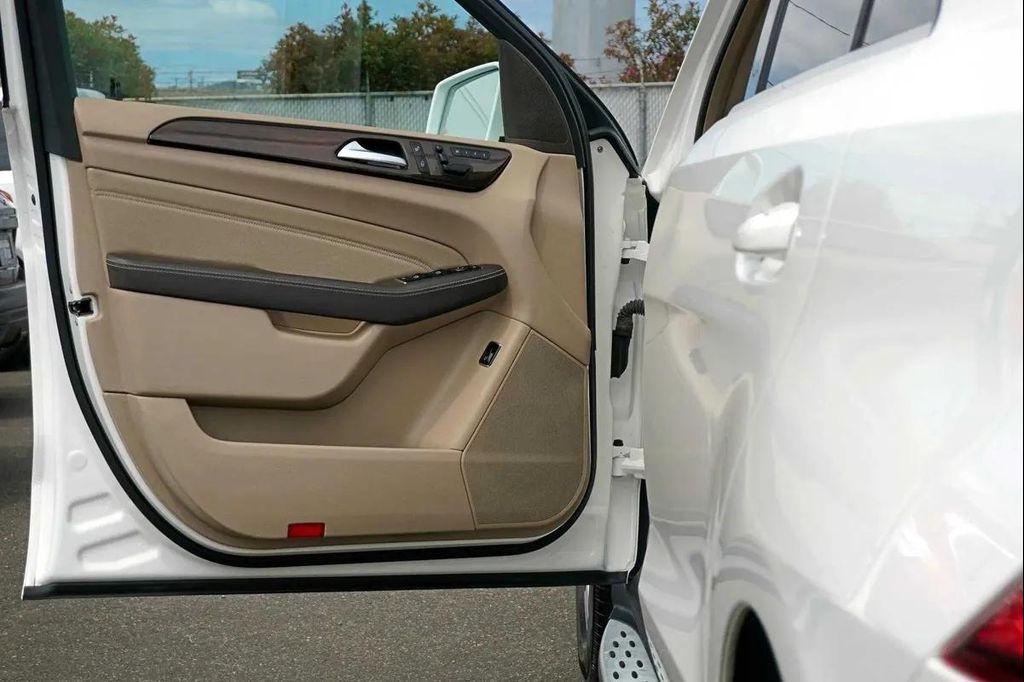 used 2014 Mercedes-Benz M-Class car, priced at $13,988