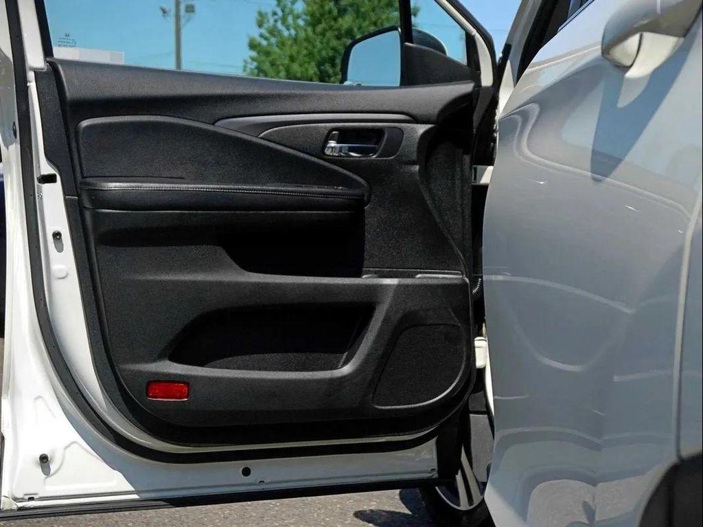 used 2018 Honda Pilot car, priced at $26,988