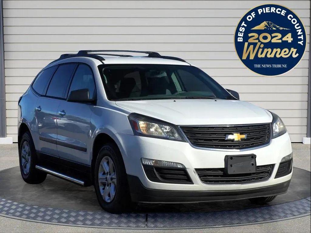 used 2017 Chevrolet Traverse car, priced at $15,988