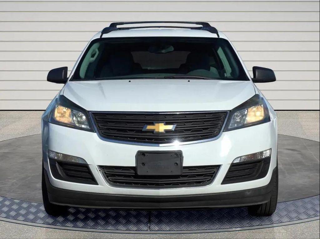 used 2017 Chevrolet Traverse car, priced at $15,988
