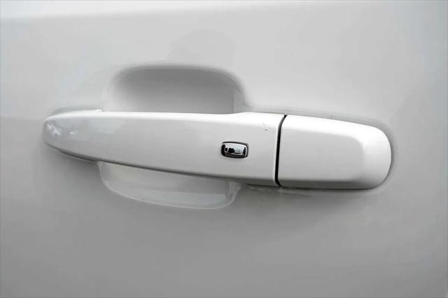 used 2023 GMC Acadia car, priced at $28,888