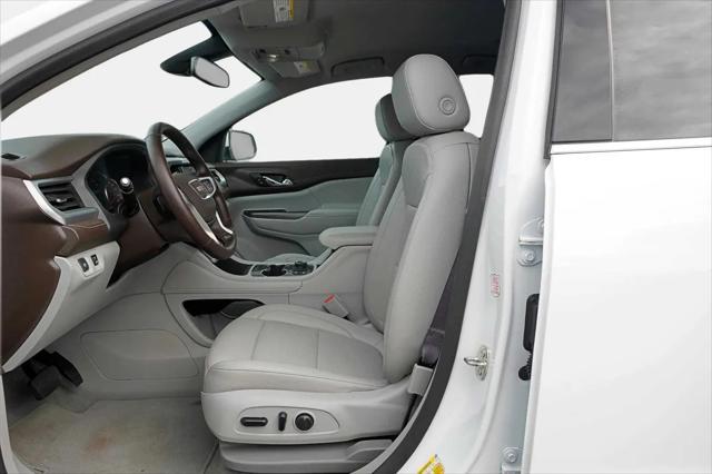 used 2023 GMC Acadia car, priced at $28,888