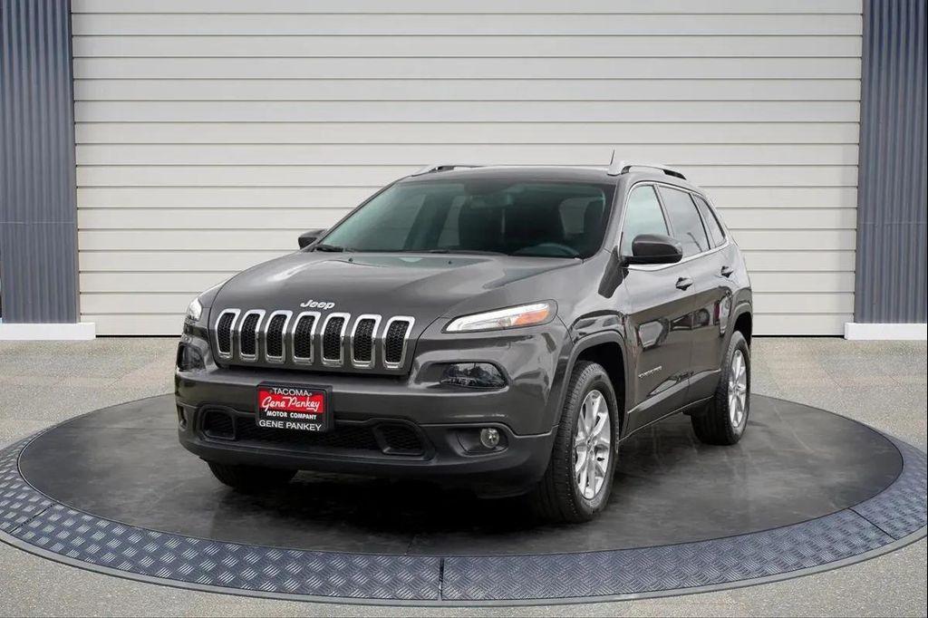 used 2017 Jeep Cherokee car, priced at $12,488