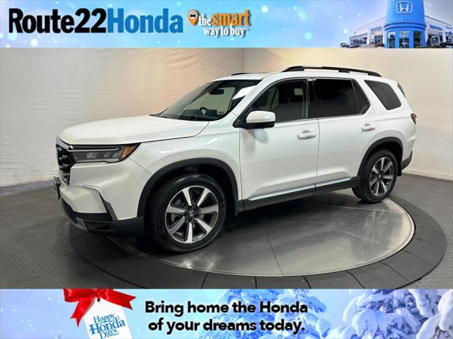 new 2025 Honda Pilot car, priced at $54,930