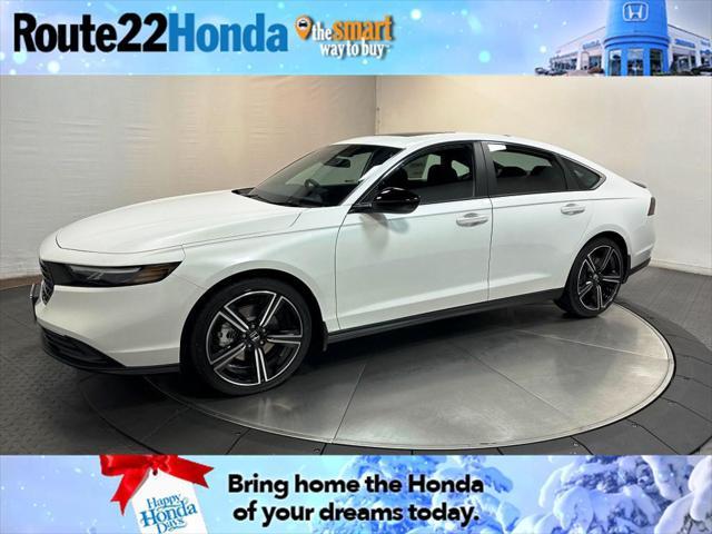 new 2025 Honda Accord Hybrid car, priced at $35,205