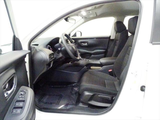 new 2025 Honda HR-V car, priced at $28,750