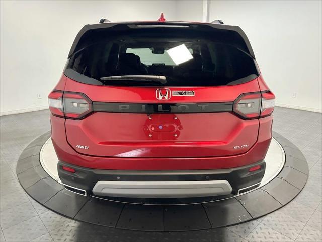 new 2025 Honda Pilot car, priced at $54,930