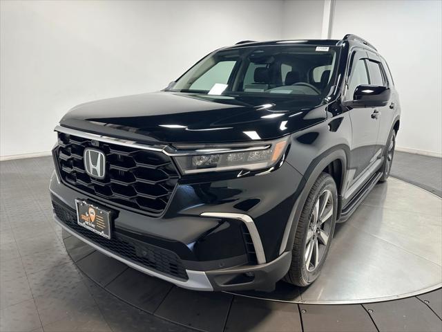 new 2025 Honda Pilot car, priced at $46,995