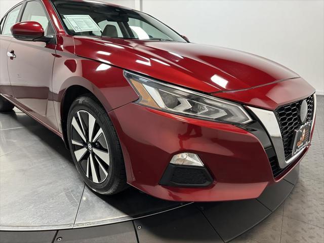 used 2022 Nissan Altima car, priced at $23,500