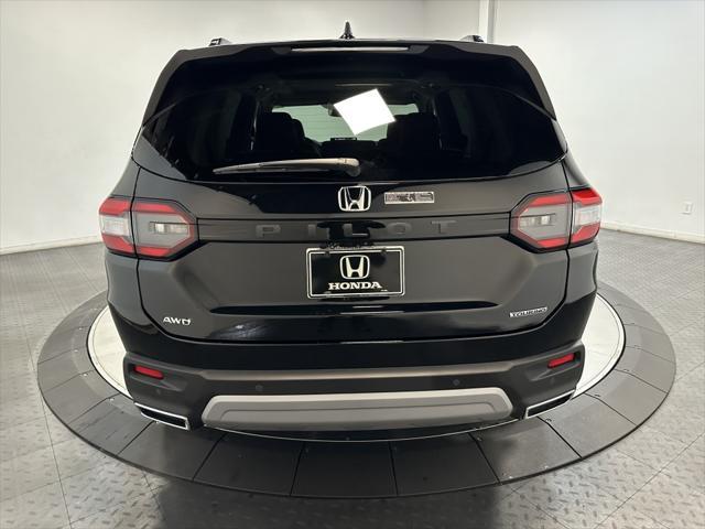 new 2025 Honda Pilot car, priced at $53,745