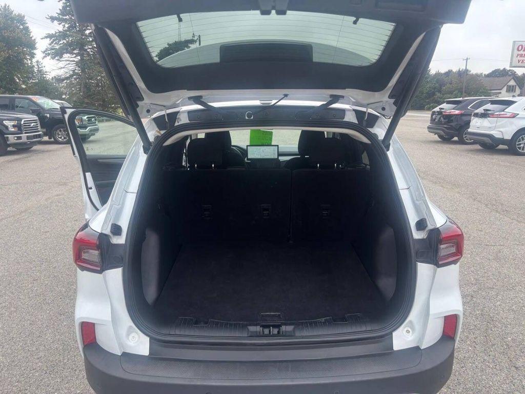used 2024 Ford Escape car, priced at $22,995