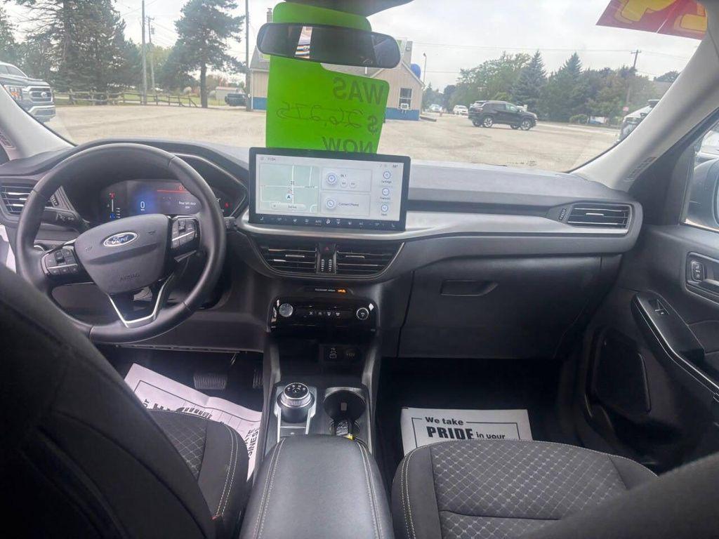 used 2024 Ford Escape car, priced at $22,995