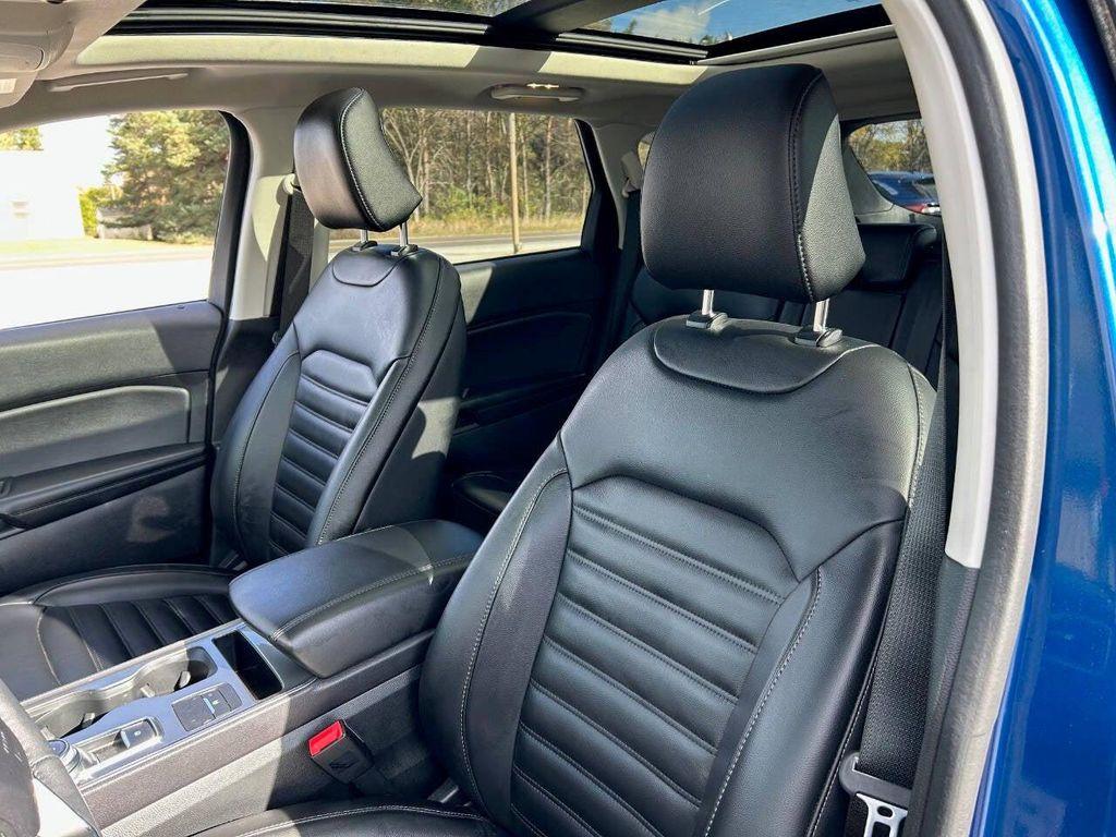 used 2024 Ford Edge car, priced at $29,995