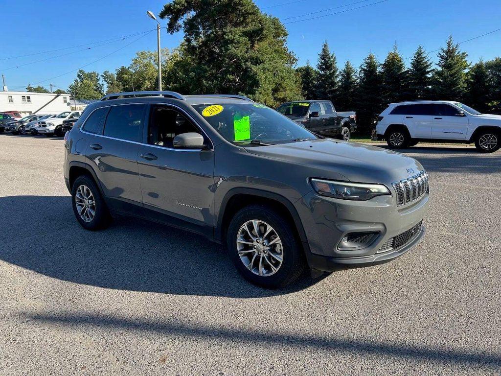 used 2021 Jeep Cherokee car, priced at $16,495