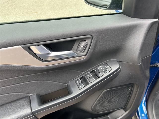 used 2022 Ford Escape car, priced at $23,995
