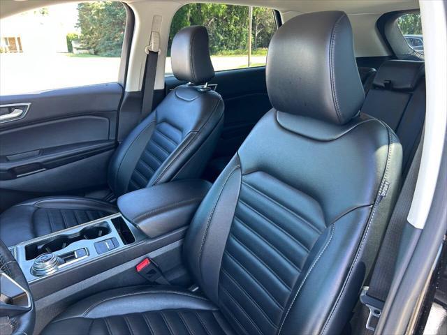 used 2022 Ford Edge car, priced at $25,995