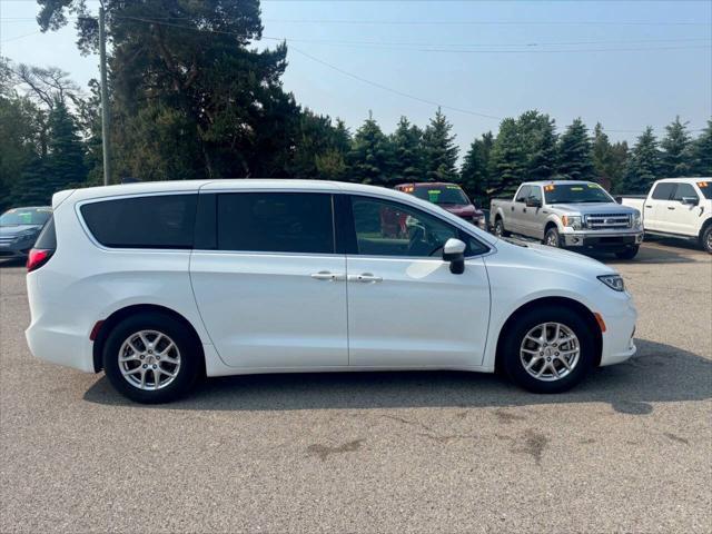 used 2023 Chrysler Pacifica car, priced at $24,995