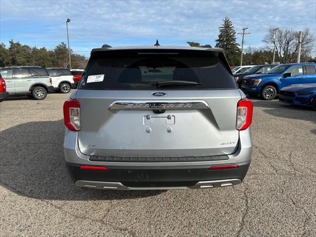 new 2024 Ford Explorer car, priced at $45,545