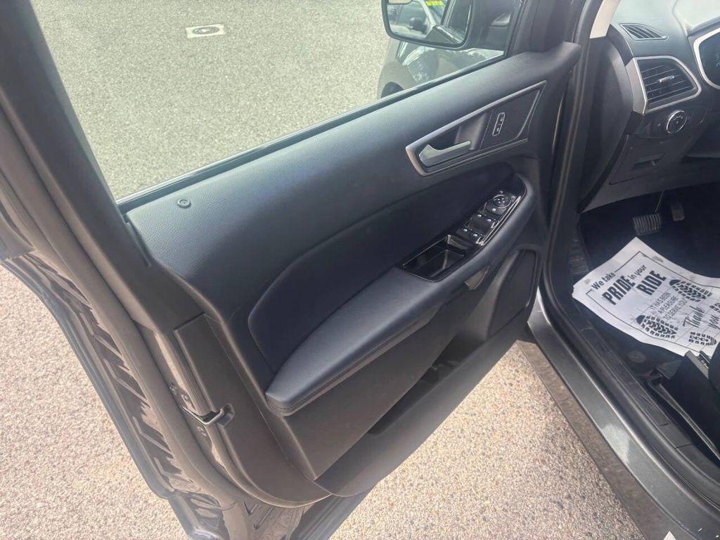 used 2017 Ford Edge car, priced at $11,995