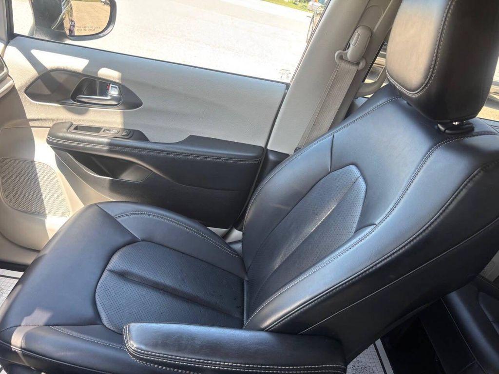 used 2023 Chrysler Pacifica car, priced at $25,995