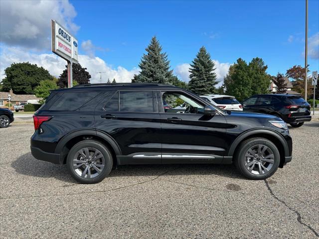 new 2025 Ford Explorer car, priced at $48,720