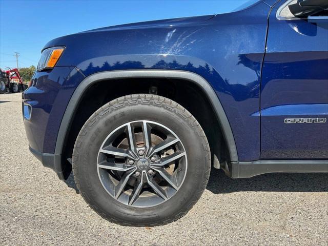 used 2017 Jeep Grand Cherokee car, priced at $18,995