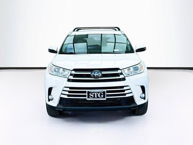 used 2018 Toyota Highlander car, priced at $25,188