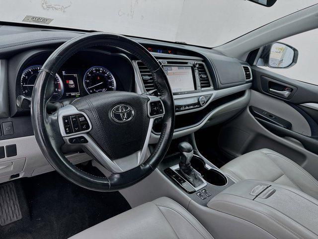 used 2018 Toyota Highlander car, priced at $25,188