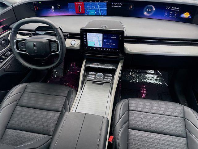 used 2025 Lincoln Nautilus car, priced at $61,450