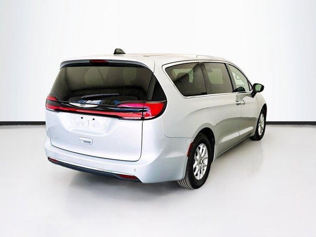 used 2023 Chrysler Pacifica car, priced at $30,399