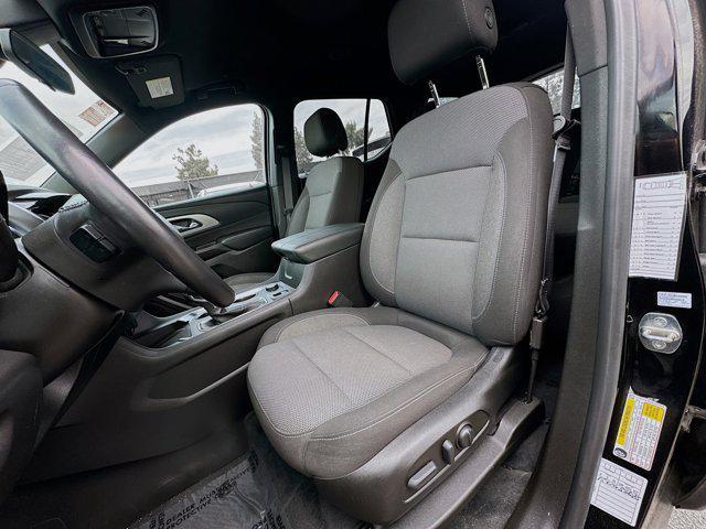 used 2022 Chevrolet Traverse car, priced at $26,888